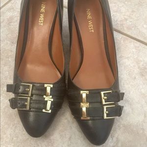 Preowned nine west wedge pump